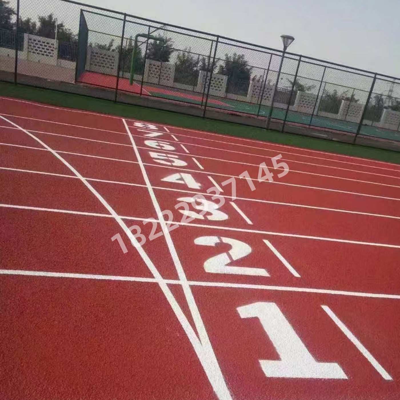 塑胶跑道